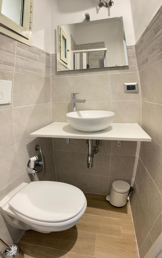 Appartement Nyx Dea Della Notte à Bari Extérieur photo