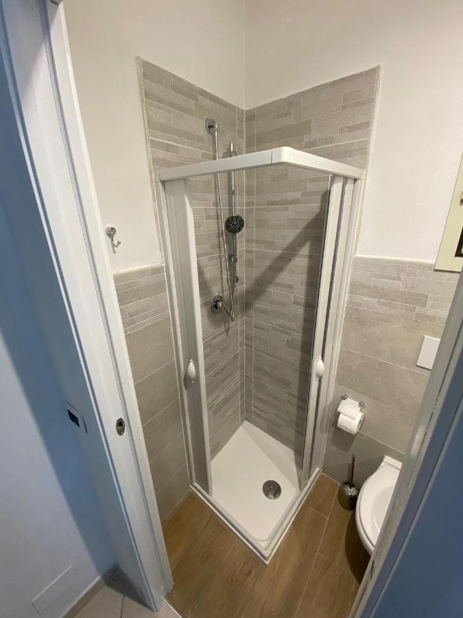 Appartement Nyx Dea Della Notte à Bari Extérieur photo
